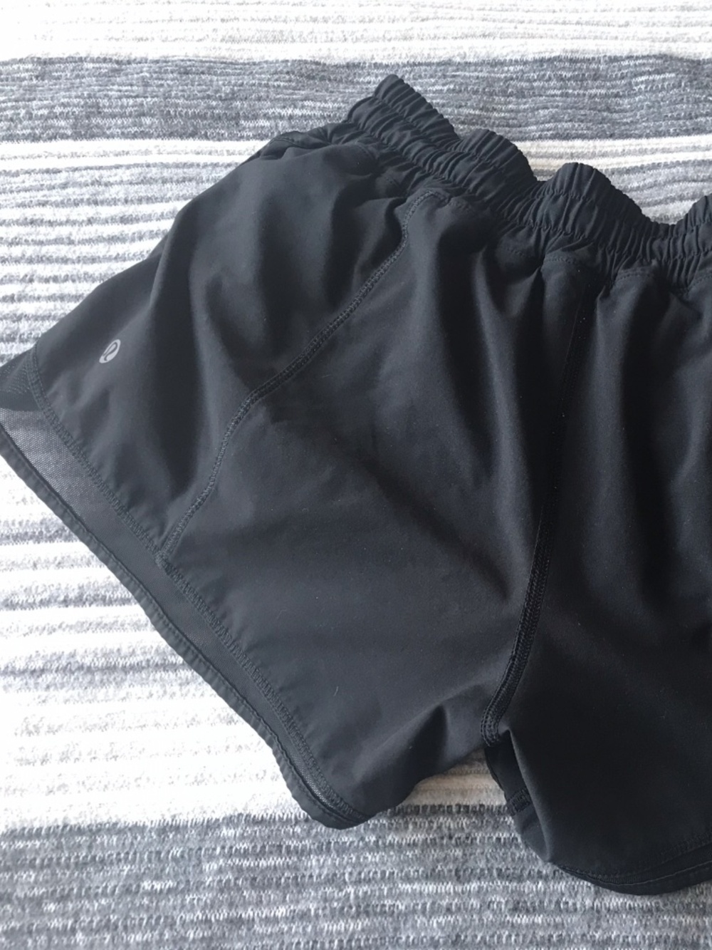Lululemon athletica running shorts with mesh